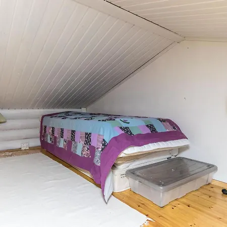 Pankkotupa 7 B By Interhome